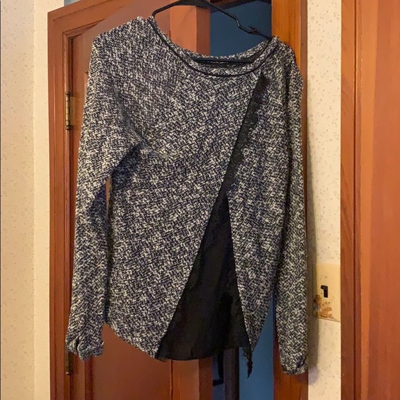 Sweater - Picture 2 of 3